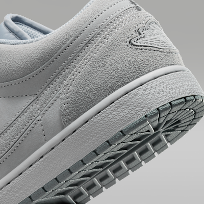 Air Jordan 1 Low SE Craft Men's Shoes. Nike ID